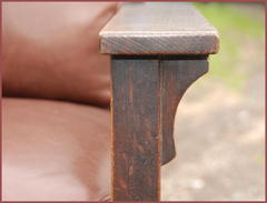 Detail front corbel supporting the arm. 